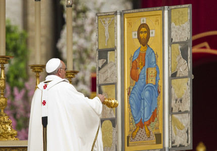 Papa Francisc, la slujba de Paşte: Să nu ne lăsăm doborâţi de frică şi pesimism - VIDEO