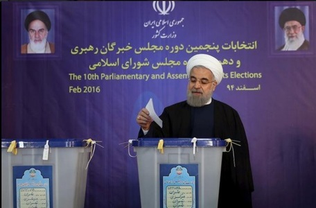 Iranienii au început să voteze în cel de-al doilea tur al scrutinului legislativ