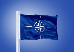 NATO invită Muntenegrul să adere la blocul militar occidental