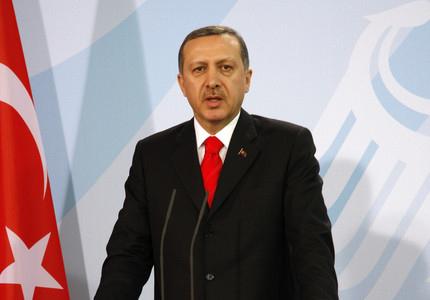 Erdogan îndeamnă familiile musulmane să nu folosească metode pentru controlul naşterilor