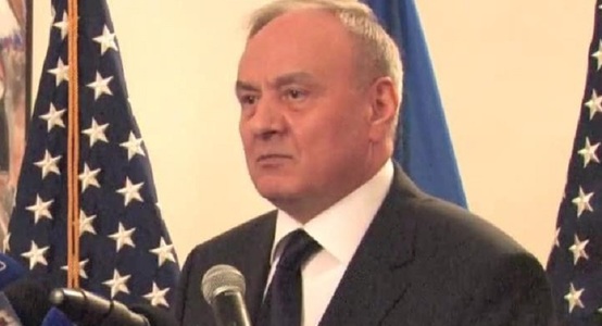 Preşedintele moldovean Nicolae Timofti îndeamnă UE să menţină sancţiunile impuse Rusiei