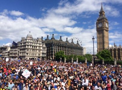 Manifestaţie pro-UE la Londra pentru a doua oară săptămâna aceasta: Mii de britanici cer un "Breverse". FOTO, VIDEO - UPDATE