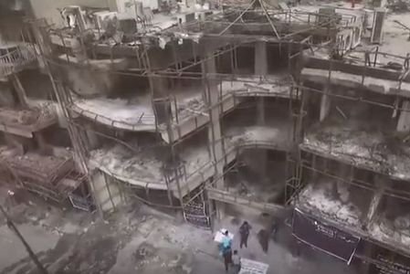 IMAGINI impresionante: O dronă surprinde amploarea atentatului terorist de la Bagdad. 250 de oameni au fost ucişi. VIDEO