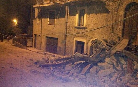 UPDATE: Un seism de 6,2 grade a lovit puternic oraşul italian Amatrice. Autorităţile italiene au confirmat moartea a 21 de persoane - FOTO, VIDEO