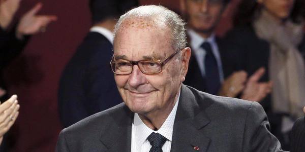 Franţa: Jacques Chirac a fost spitalizat pentru o infecţie pulmonară