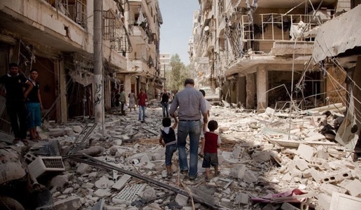 Occidentalii acuză Rusia de scene de groază în oraşul Alep, vizat de bombe cu fragmentare şi un nou tip de proiectil