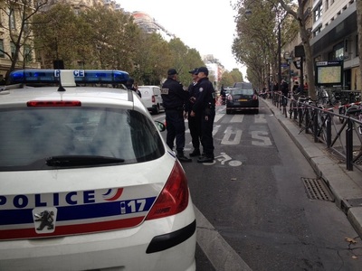 Unul dintre principalele bulevarde de centrul Parisului, închis din cauza unei alerte de securitate