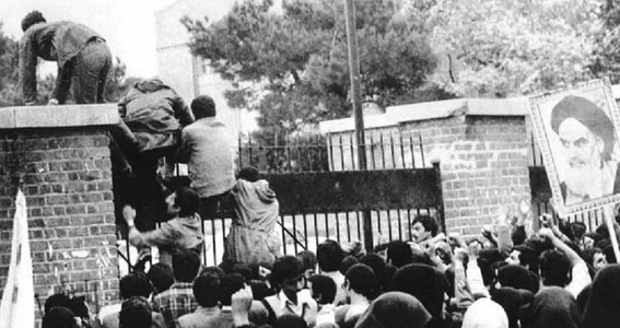 Mii de iranieni au sărbătorit "declinul Americii", la 37 de ani de la ocuparea Ambasadei SUA din Teheran