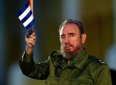 Zeci de mii de cubanezi şi-au luat la revedere de la fostul lider comunist Fidel Castro în Piaţa Revoluţiei din Havana