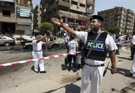 Egipt: Şase poliţişti şi-au pierdut viaţa în urma exploziei unei bombe în Cairo