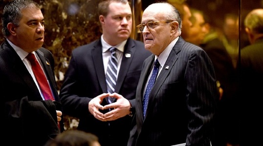 Rudy Giuliani va conduce echipa de experţi în securitate cibernetică a lui Trump