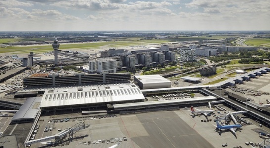 Olanda: O problemă tehnică a sistemului de control al traficului aerian cauzează întârzieri mari pe aeroportul Schiphol 