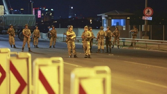 Turcia: A început procesul pentru cei 47 de militari acuzaţi că au încercat să-l asasineze pe preşedintele Erdogan
