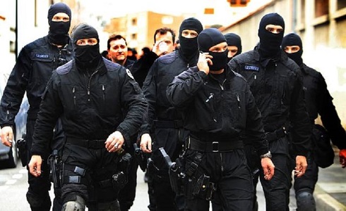 CRONOLOGIE: Principalele acţiuni islamiste vizând militari şi poliţişti în Franţa