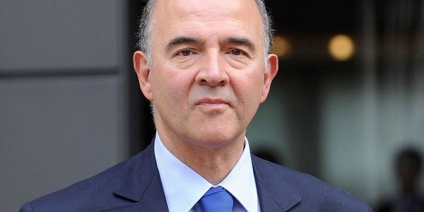 Comisarul european francez Pierre Moscovici a primit cadou costume de lux făcute de croitorul la care a apelat şi Fillon