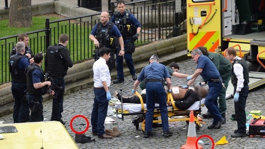 Autorităţile britanice l-au identificat drept Khalid Masood pe atacatorul terorist de la Westminster