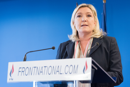 Le Pen va lua în considerare ridicarea rapidă a sancţiunilor economice impuse de UE împotriva Rusiei