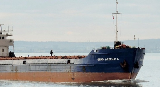 Autorităţile ruse anunţă că 11 persoane rămân dispărute după scufundarea unei nave cargo în largul Crimeei