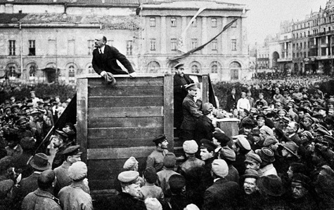 Lenin a jucat un rol pozitiv în istoria Rusiei, cred cei mai mulţi dintre ruşi la 100 de ani de la Revoluţie - sondaj