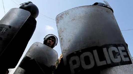 Sute de persoane suspectate de legături cu Gulen, arestate în Turcia