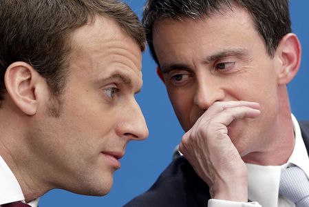 Valls îl atacă pe Macron în ziua învestirii şi-l acuză de răutate şi că nu a dat dovadă de vreo ”mărinimie” faţă de el