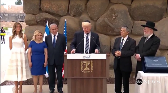 Trump aduce un omagiu victimelor Holocaustului la Ierusalim