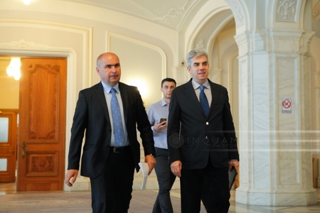 Nicolăescu declară, pentru Bloomberg, că e îngrijorat de creşterea economică prea rapidă a României