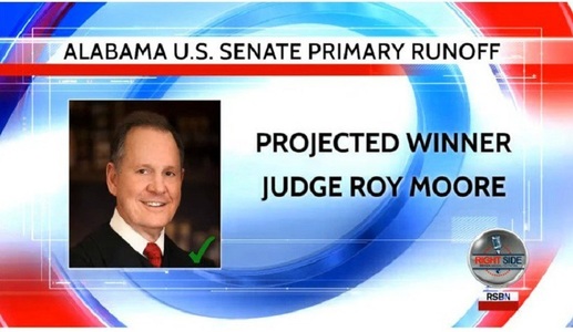 Trump suferă o înfrângere usturătoare în alegerile primare republicane pentru Senat în Alabama, unde a obţinut victoria Roy Moore, un judecător ultraconservator controversat, candidatul susţinut de Bannon