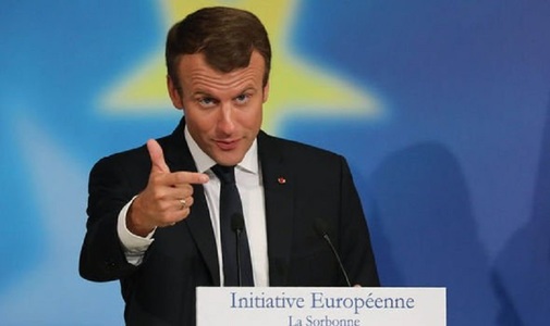 Macron îi îndeamnă pe tinerii polonezi să organizeze dezbateri pe tema Europei chiar dacă nu vrea Guvernul, pe care l-a îndemnat să spună că dacă îşi implementează programul, trebuie să propună să părăsească UE