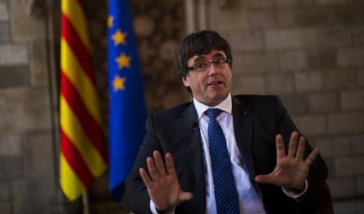 UPDATE - Preşedintele separatist catalan Carles Puigdemont îşi amână pentru marţi intervenţia în Parlamentul regional