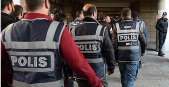 Optzeci şi doi de străini care plănuiau să se ducă în Siria, arestaţi în Turcia în operaţiuni anti-Statul Islamic