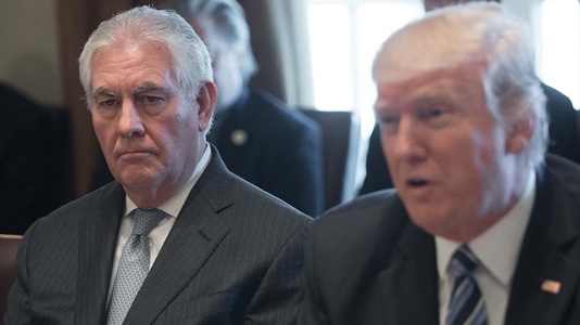 Casa Albă plănuieşte să-l dea pe Tillerson afară de la Departamentul de Stat şi să-l înlocuiască cu şeful CIA Mike Pompeo