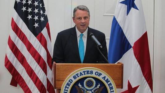 Ambasadorul SUA în Panama a demisionat, spunând că nu mai poate servi sub administraţia Trump