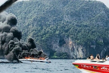 O ambarcaţiune cu turişti a explodat în sudul Thailandei. 16 persoane au fost rănite, majoritatea turişti chinezi