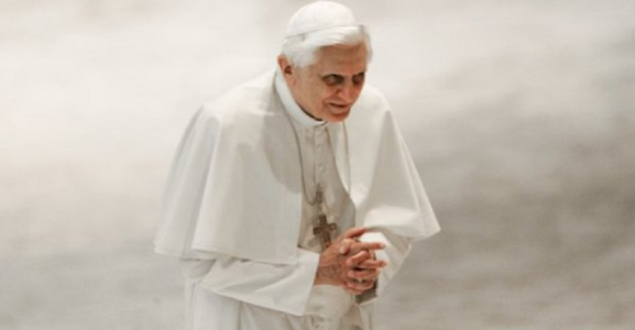 Benedict al XVI-lea spune că se pregăteşte de moarte