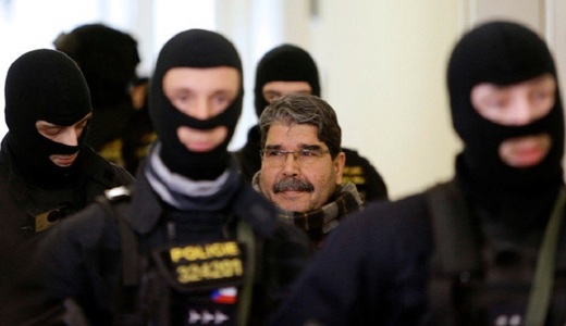 Liderul kurd sirian Saleh Muslim, eliberat de un tribunal din Praga; Ankara protestează