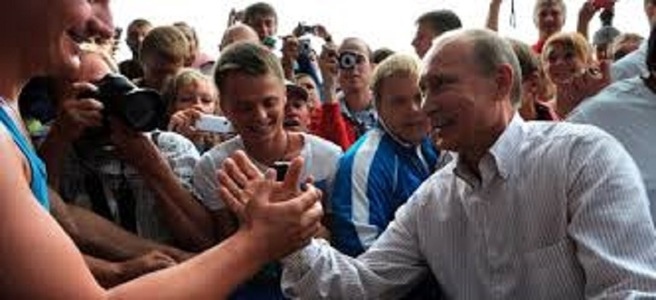 ”Generaţia Putin”, râvnită de Kremlin şi opoziţie