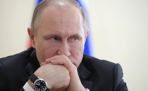 Putin denunţă tentative de a ”semăna panica” pe Internet, inclusiv din străinătate, în urma incendiului din Siberia