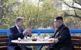 Coreea de Sud, Coreea de Nord şi SUA poartă discuţii tripartite cu privire la încheierea Războiului Coreei (1950-1953), anunţă Seulul