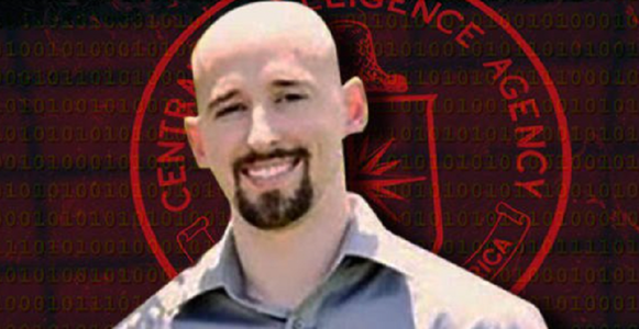 Un fost agent CIA, Joshua Schulte, inculpat pentru că ar fi trimis instrumente de piratare Wikileaks