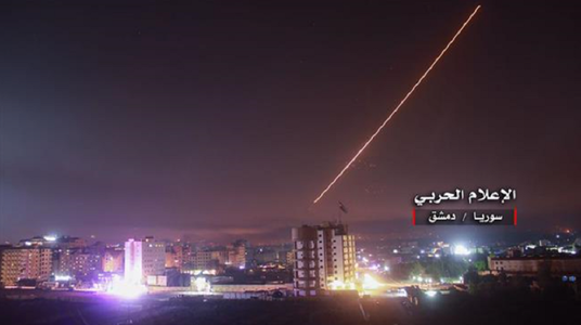 Două rachete trase de avioane israeliene în apropiere de Aeroportul Internaţional din Damasc