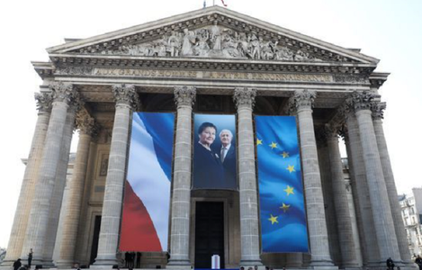 Simone Veil intră în Panthéon, o ”decizie a tuturor francezilor”, afirmă Macron într-o ceremonie solemnă