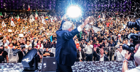 Andrés Manuel Lopez Obrador ”AMLO” aduce pentru prima oară stânga la putere în Mexic
