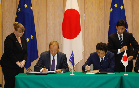 UE şi Japonia semnează JEFTA, un vast acord de liber-schimb, un ”mesaj puternic împotriva protecţionismului” lui Donald Trump