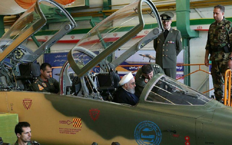 Iranul îşi dezvăluie primul avion de luptă, "Kowsar"