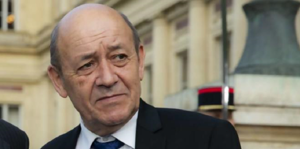 Şeful diplomaţiei franceze Jean-Yves Le Drian ar vrea să plece din Guvern înainte de sfârşitul mandatului