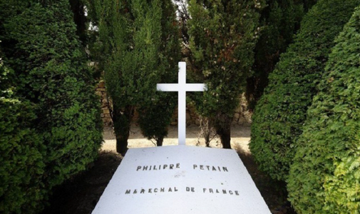 Mormântul mareşalului Pétain, vandalizat