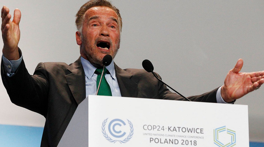 America rămâne ”verde” în pofida liderului ei ”nebun” Trump, afirmă Schwarzenegger