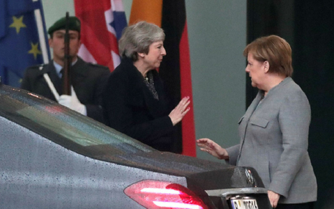 Theresa May încearcă să smulgă europenilor concesii în acordul Brexitului 