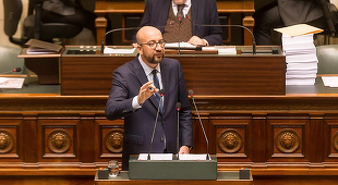 Premierul belgian Charles Michel demisionează în urma depunerii unei moţiuni de cenzură de către socialişti şi ecologişti